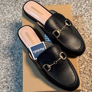 Cushionaire Women’s Black Slip-On Horsebit Mules-NWT